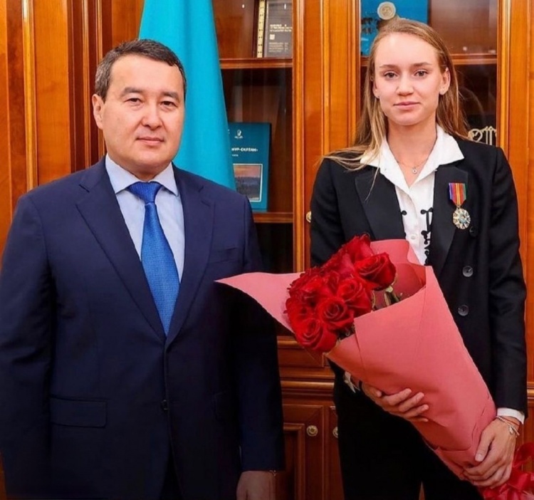 在这场比赛 在这场比赛